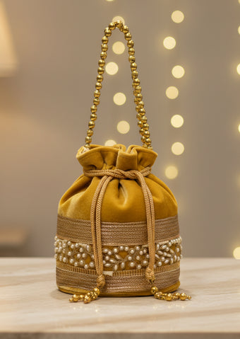 Batwa (Potli Bags)